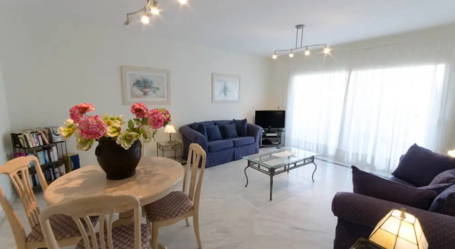 Apartamento El Coral, Забронировать Апартаменты/квартира Отели Эстепона с парковкой, рядом с Палеонтологический музей, Парковка