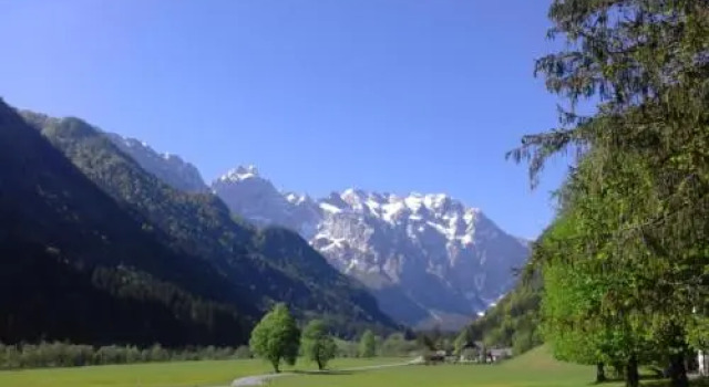 Guesthouse Planinski Dom Majerhold, Rezervovat Hotel Solcava Logar Valley