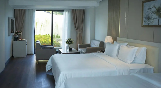 Трёхместный номер Deluxe MerPerle Dalat Hotel
