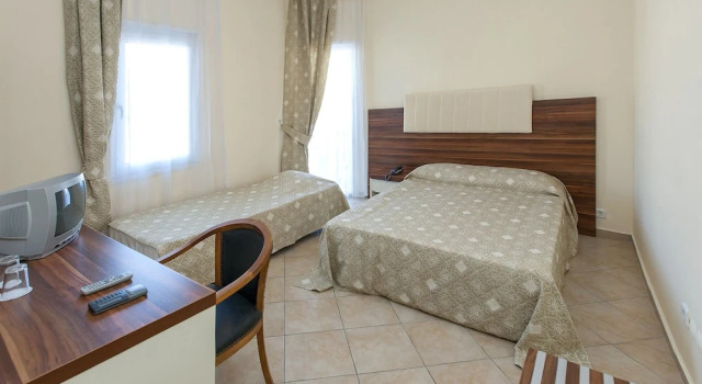 Трёхместный номер Standard Bitez Kassandra Hotel