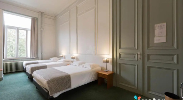 Четырёхместный номер Hotel Du Congres