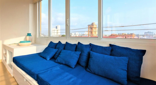 Ganem Lofts- Exclusive 1BR Apt w Incredible Old City Views 514a, Забронировать Отель Отели Картахены с парковкой, рядом с Bolivar Park, Парковка