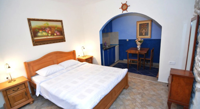 Apartments A&D, Book Lejlighed Hoteller i Kotor Riviera med parkering, Parkering