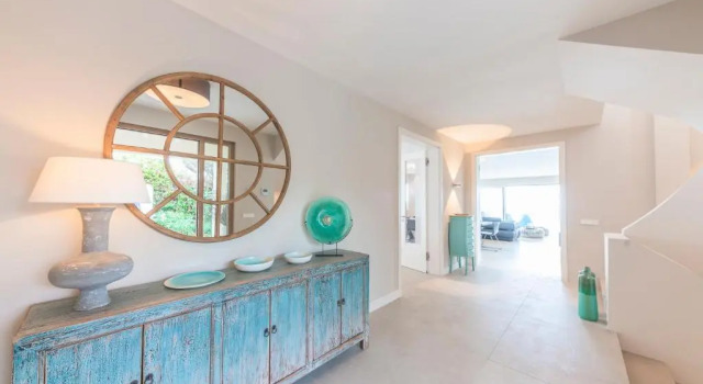 Villa Luna, exclusiva villa con vistas y acceso privado al mar en zona residencial, Prenota Villa Badia Blava Maiorca