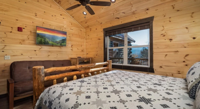 Greystone Retreat 13 Bedrooms 13.5 Bathrooms Cabin, Забронировать Отель Отели Гатлинберг 3 звезды, рядом с Hillbilly Golf, 3*