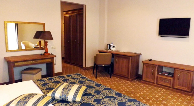 Номер Classic Отель Multi Rest House