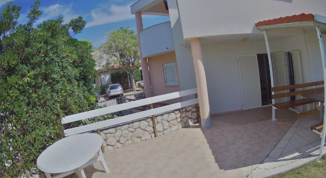 Апартаменты Дуплекс с 4 комнатами с балконом и с видом на море Apartments Pag-Travel