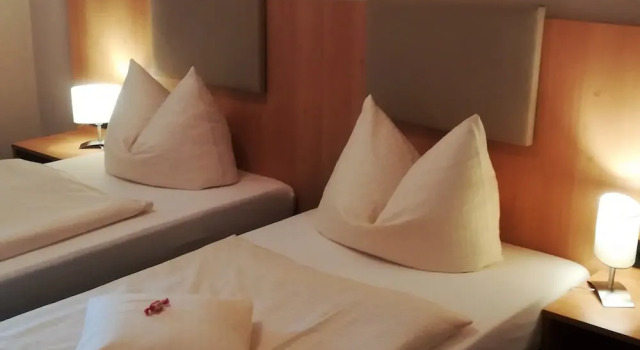 Четырёхместный номер Standard Hotel Landgasthof Euringer