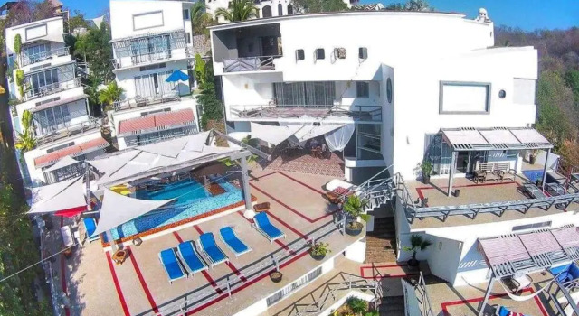 Villa Aikia, Book Villa Hoteller i Zipolite med pool, nær Zipolite Walkway, Swimmingpool