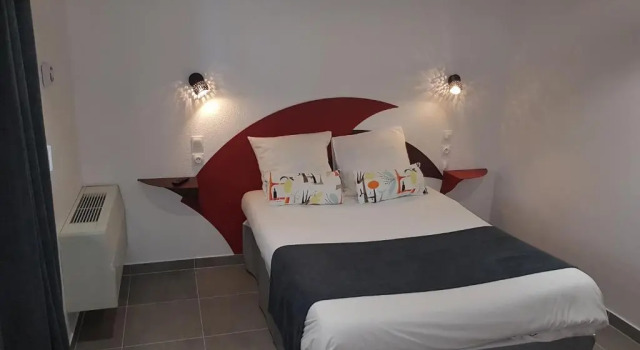 Двухместный номер Standard Brit Hotel Porte dEspagne