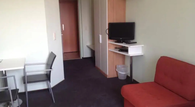 Pension Tennisweber, Book Hotel Hotels in Vienna surrounding with Parking, Parking