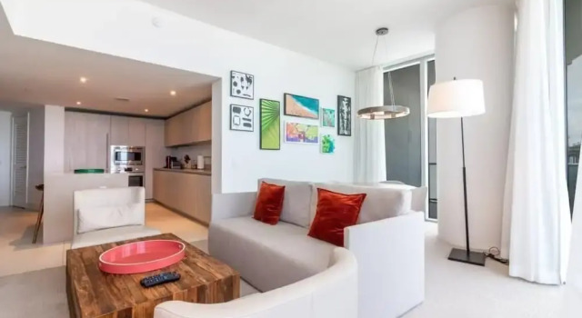 Hyde Beach Luxury -resort 1 Bedroom Apts by Redawning, Book Hotel Hallandale Beach 