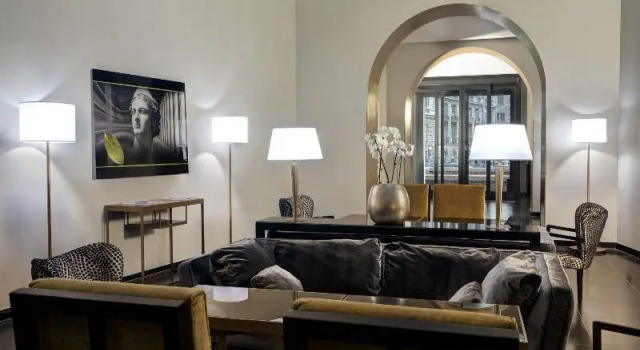 The Little K Hotel, Забронировать Отель СПА-отели Рима, рядом с Больница Сан-Джованни, SPA-услуги