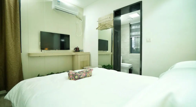 Номер Comfort Hengdian Chayan Guest House