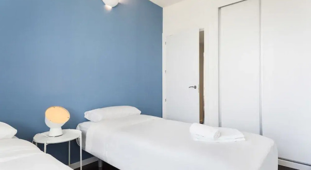 Номер Comfort Пентхаус с 4 комнатами с балконом Olala Port Forum Apartments