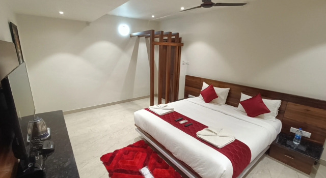 New SRS Hotel, Varaa Hotelli Hotellit Bangalore aamiaisella, Aamiainen