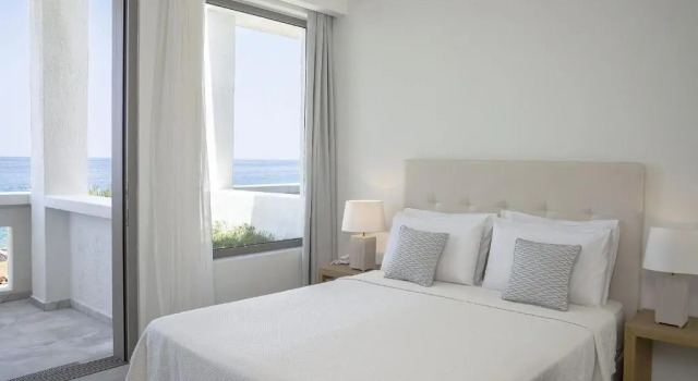 Двухместный номер Superior seafront Maritimo Beach Hotel