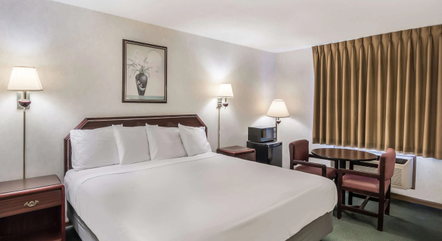 Двухместный номер Standard Americas Best Value Inn-Wenona