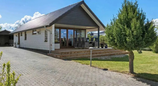 Коттедж 5 star holiday home in Bogense