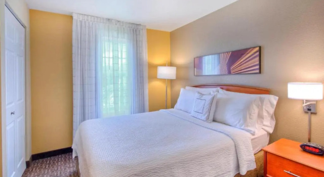 Люкс с 2 комнатами TownePlace Suites by Marriott Raleigh Cary-Weston Parkway