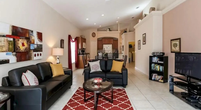 A wonderful choice for a family Vacation, 5 bedrooms and it own pool, Buchen Sie Villa Hotels in Four Corners mit Pool, Schwimmbad