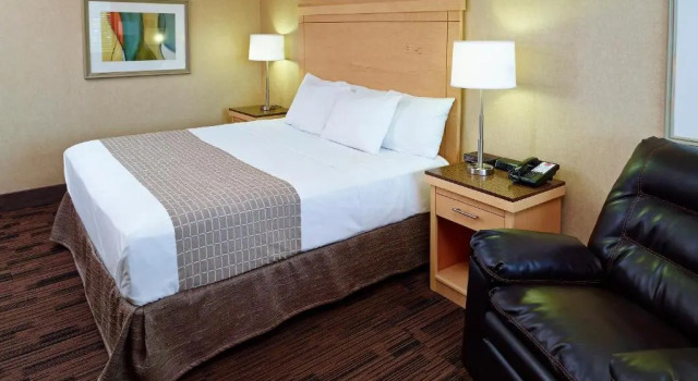 Номер Standard LivINN Hotel Cincinnati North/ Sharonville