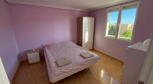 New Bright Apartament with WI-FI in Alicante, Prenota Appartamento Alicante 