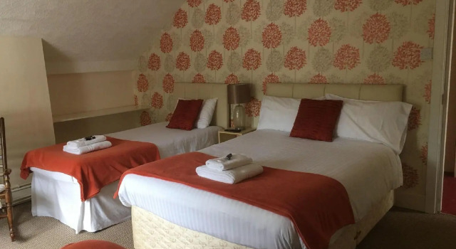 The New Inn Hotel, Book Hotel Oswestry Shropshire
