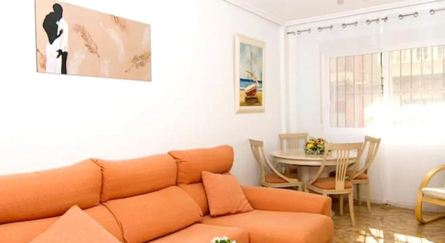 Apartment with 3 bedrooms in Torrevieja with WiFi 5 km from the beach