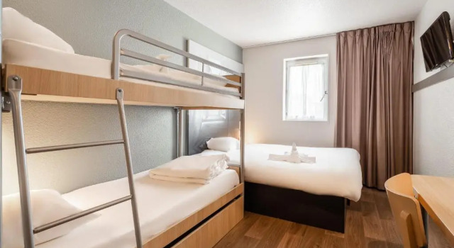 Четырёхместный номер Standard B&B HOTEL Strasbourg Nord Artisans