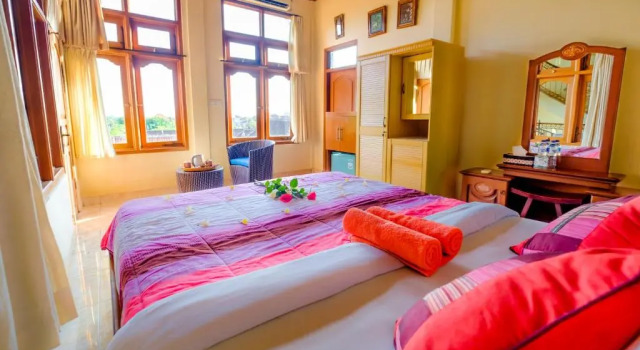 Bali Spring Cottages, Забронировать Отель Отели провинции Бали с завтраком, Завтраки