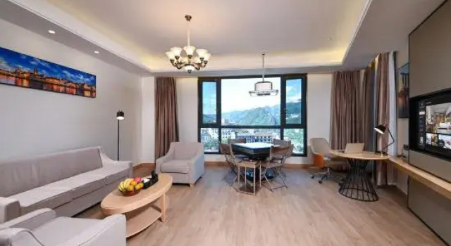 Люкс Executive Vienna International Hotel (Renhuai Maotai Town)