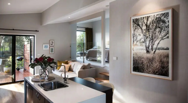 Sanctum, Buchen Sie Hotel Hepburn Springs 