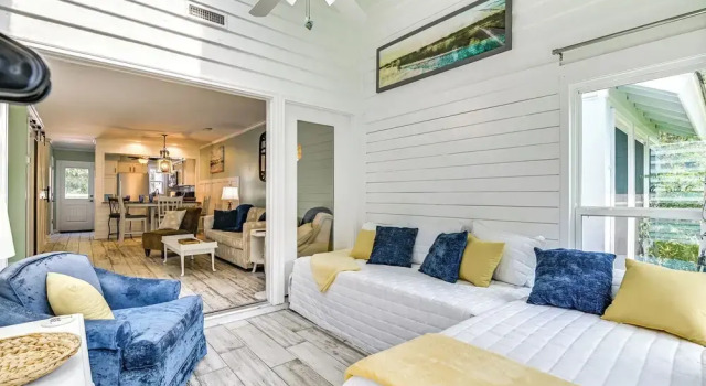 Chic Murrells Inlet Getaway ~ 2 Mi to Marsh Walk!