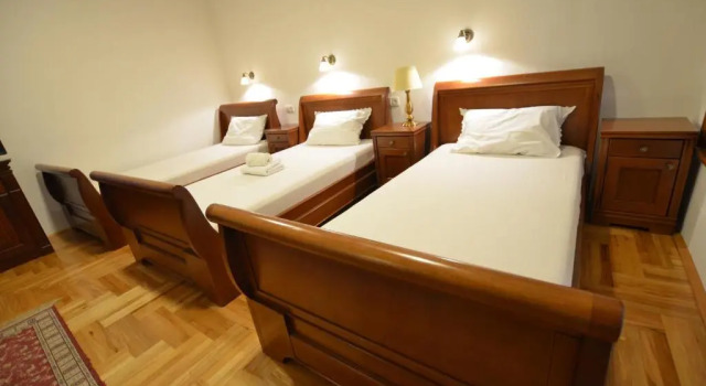 Mladenovic apartments, Buchen Sie Ferienwohnung Kladovo 