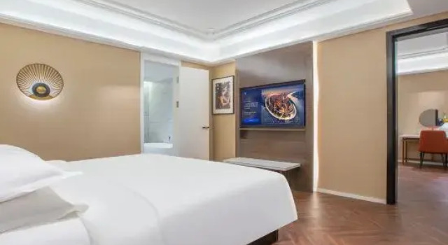 Люкс Deluxe Jinjiang Capital Hotel (Kashgar Shenka Avenue Administrative Approval Bureau Branch)