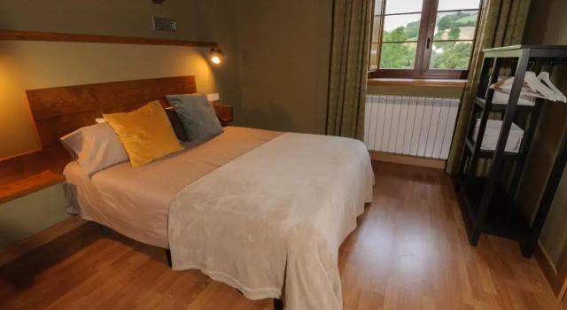 Urkixokoa, Buchen Sie Hotel Orbaitzeta Navarre Pyrenees