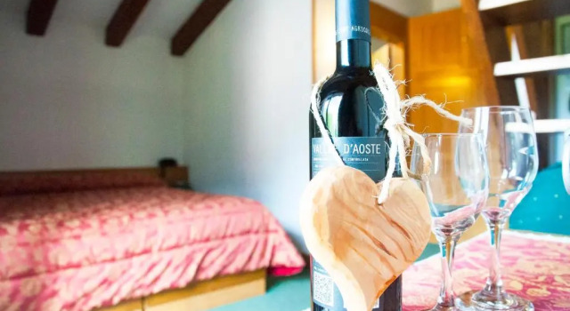 Четырёхместный номер Standard с балконом Hotel Vallée De Cogne