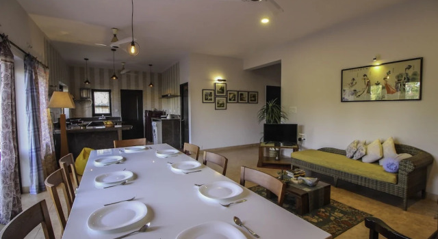 OYO 10871 Home Luxurious 3BHK Dona Paula, Boek Hotel Hotels in Noord-Goa met parkeren, Parkeren