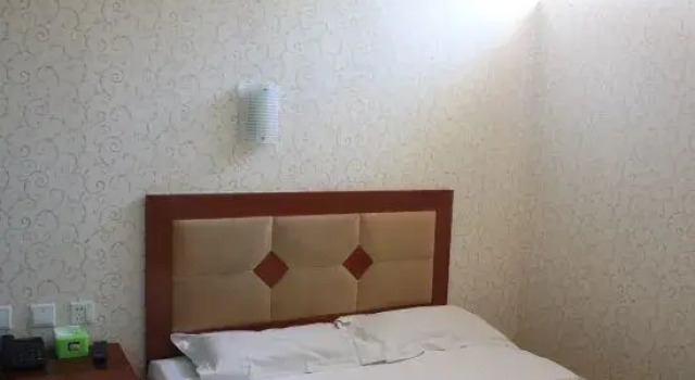 Номер Standard Beijing Desert Inn
