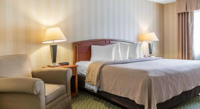 Номер Standard Quality Inn Colorado Springs Airport