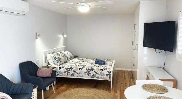Lakin Lodge at Bateau Bay Beach, Reserva ahora Hotel Bateau Bay Costa Central