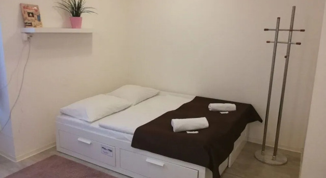 Top Location Economy Studio, Rezervovat Hotel Hotely v Praha se snídaní, poblíž Victory Square, Snídaně