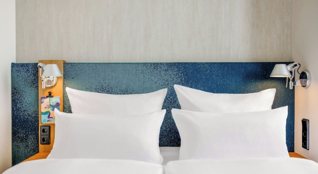 Номер Standard с красивым видом из окна Motel One München-Campus