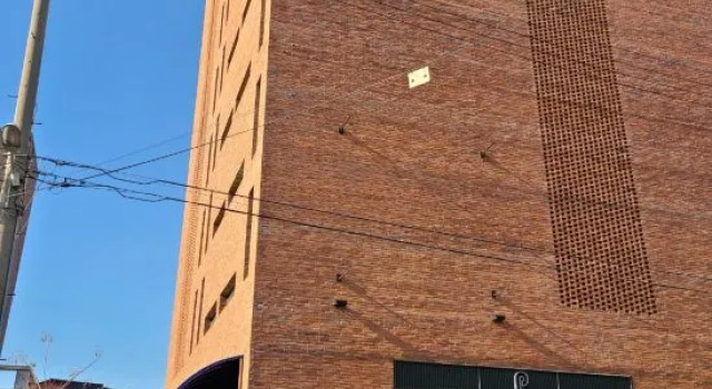 Hotel Barahan Jeonju, Забронировать Отель Отели Чонджу с бассейном, рядом с Больница при Национальном университете Чонбук, Бассейн