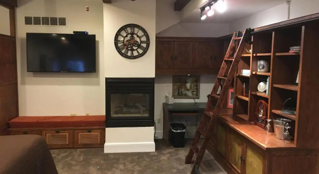 Lake Pointe Inn, Buchen Sie Bed & Breakfast McHenry 