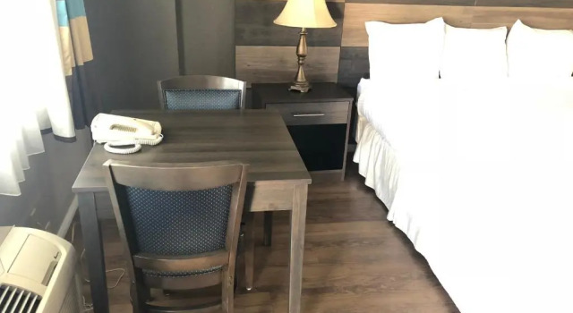 Cozy Inn