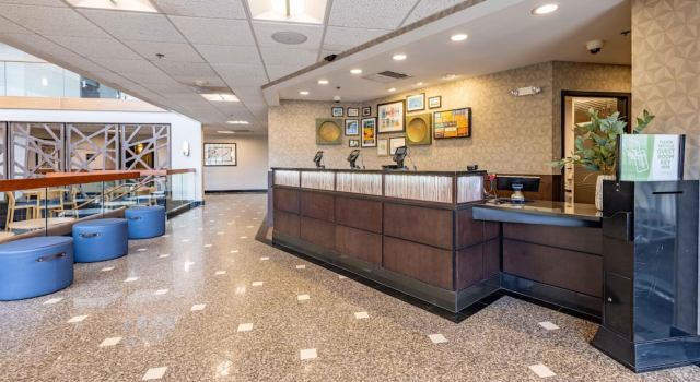 Drury Inn St. Louis Airport, Boek Hotel Edmundson Missouri
