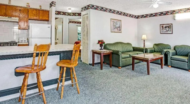 Номер Standard с 2 комнатами Travelodge by Wyndham Hotel & Cottages St Augustine - Historic