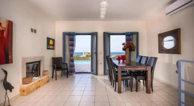Villa Rosa Apartments